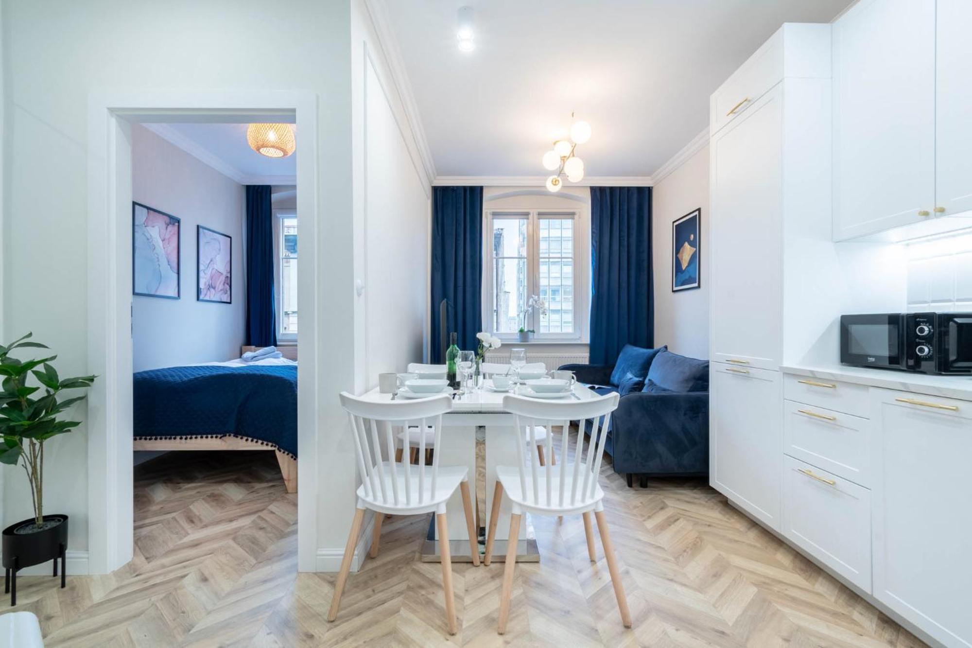 Poznan Old Town Gwarna Apartment Bagian luar foto